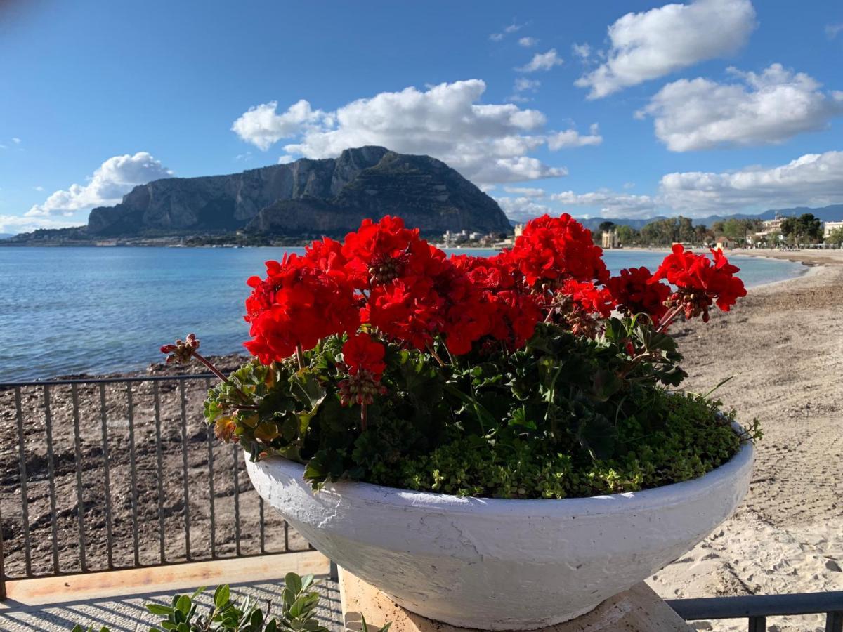 Mondello Beach Luxury Apartments Παλέρμο Εξωτερικό φωτογραφία